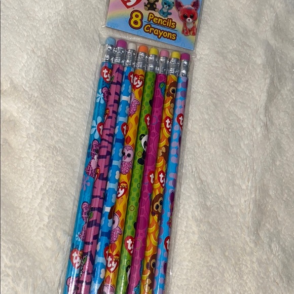 School Supplies/Stationary Bundle - Picture 5 of 12